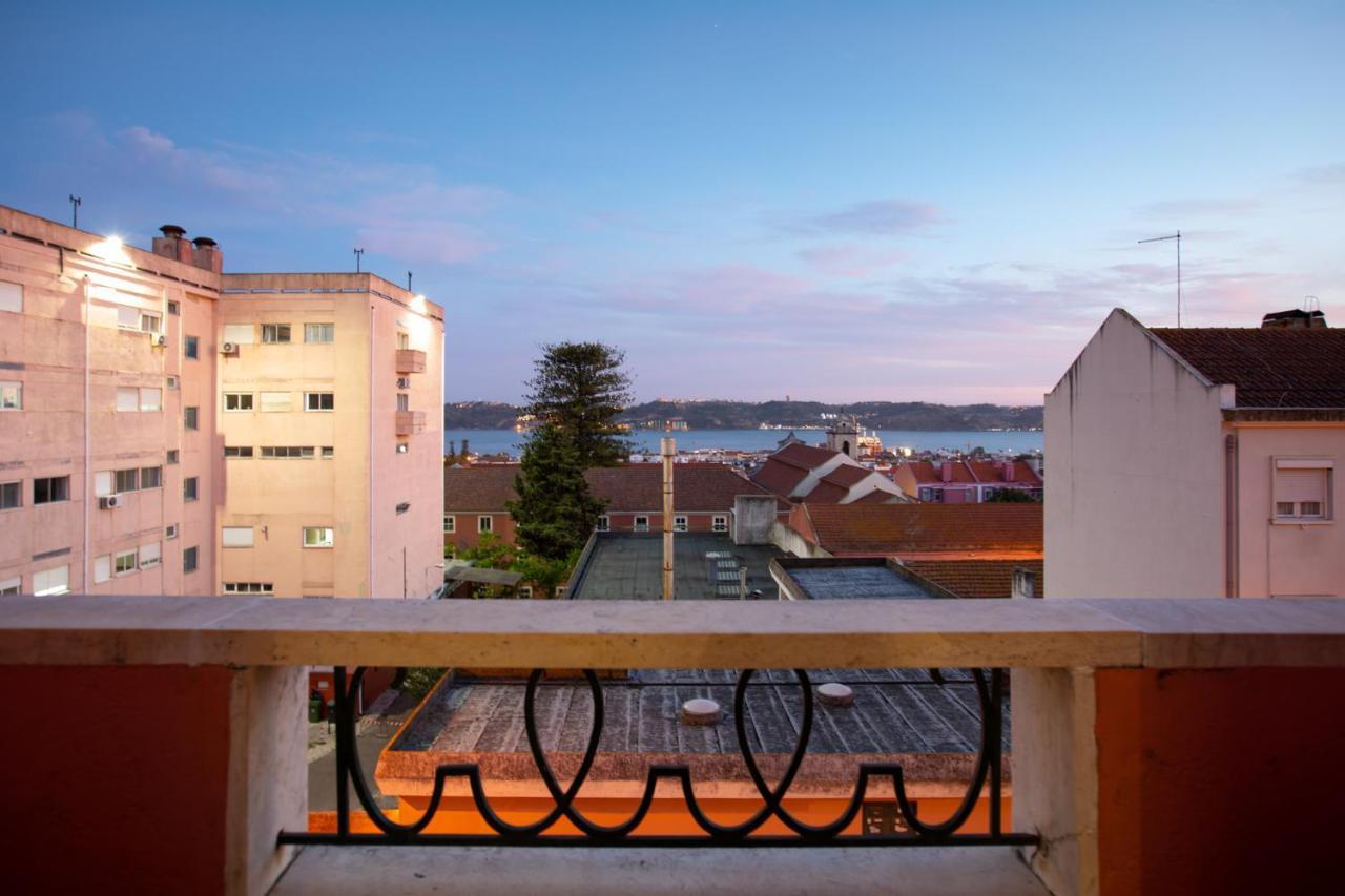 Ambassador River View Suites Lisboa Exteriör bild